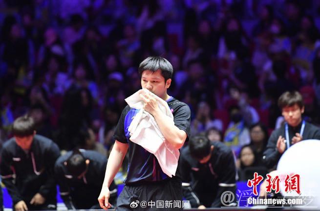 樊振东双胜助力 上海地产集团击败黄石基地·华新 樊振东双胜助力 上海地产集团击败黄石基地·华新